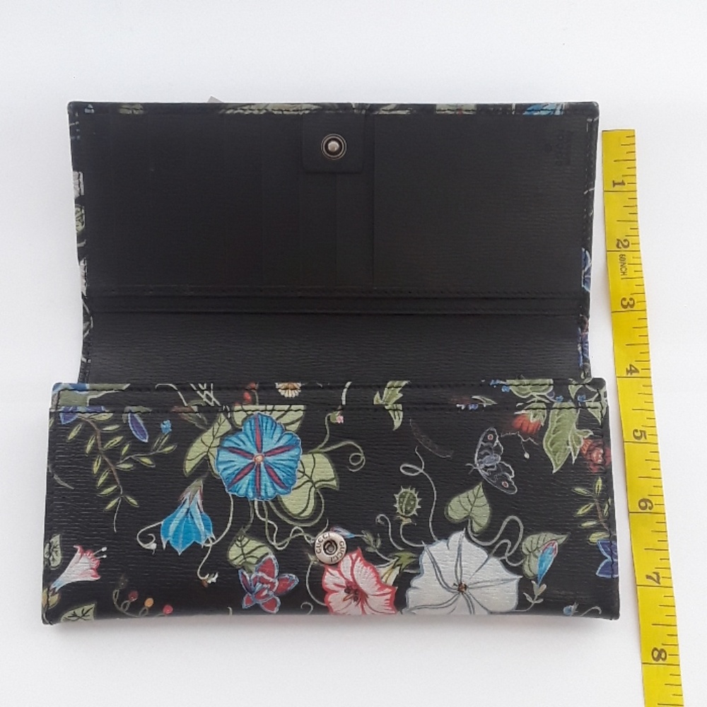 New in box 100% authentic Gucci wallet 274419 - Picture 5 of 8